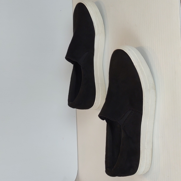 Soda "Reign" Black Classic Slip On Memory Foam Low Top Closed Toe Sneaker - Picture 4 of 12